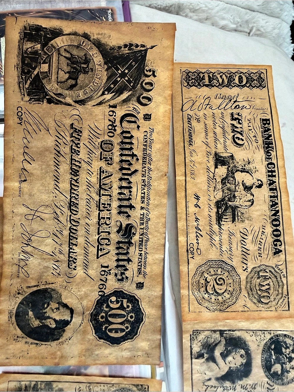 Vintage-Style Reproduction Banknotes - Picture 2 of 4